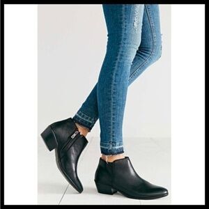 Sam Edelman Petty Rain Boot Size 9